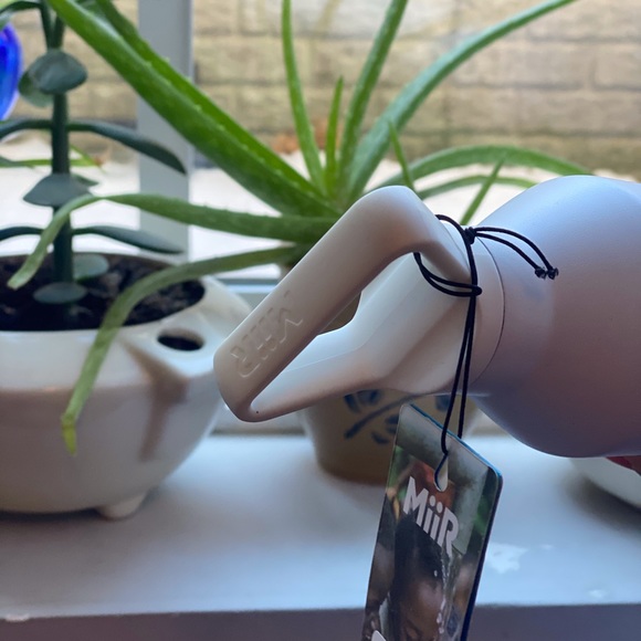 nwt Patagonia Miir Water Bottle White Logo Design - Picture 5 of 7